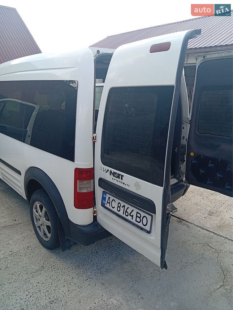 Ford Transit Connect 2004 VIN WF0UXXTTPU4A20748 фото оголошення 6 з 8
