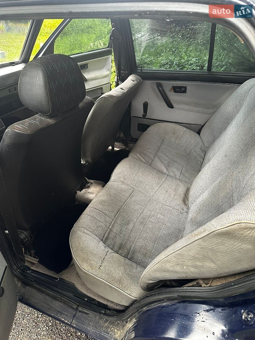 Volkswagen Jetta 1989 VIN WVWZZZ1GZKW839128 фото оголошення 13 з 23