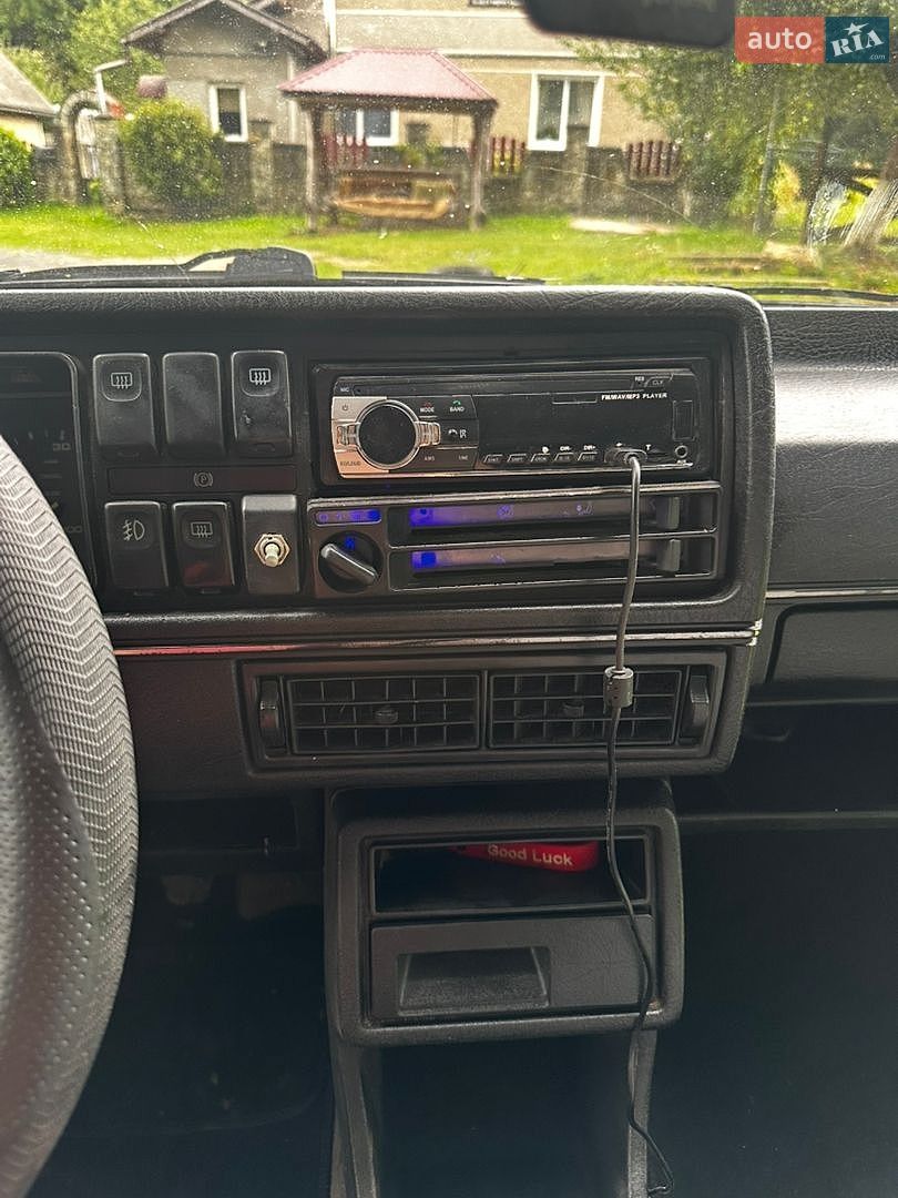 Volkswagen Jetta 1989 VIN WVWZZZ1GZKW839128 фото оголошення 16 з 23