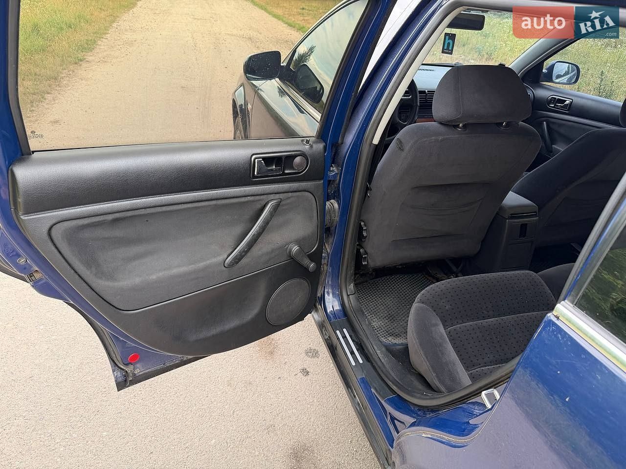 Volkswagen Passat 2002 VIN WVWZZZ3BZ2E273349 фото оголошення 17 з 22