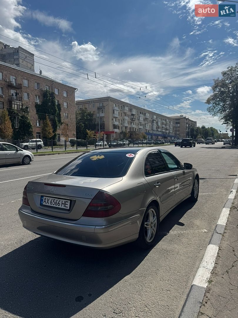 Mercedes-Benz E-Class 2005 VIN WDB2110231A748313 фото оголошення 9 з 27