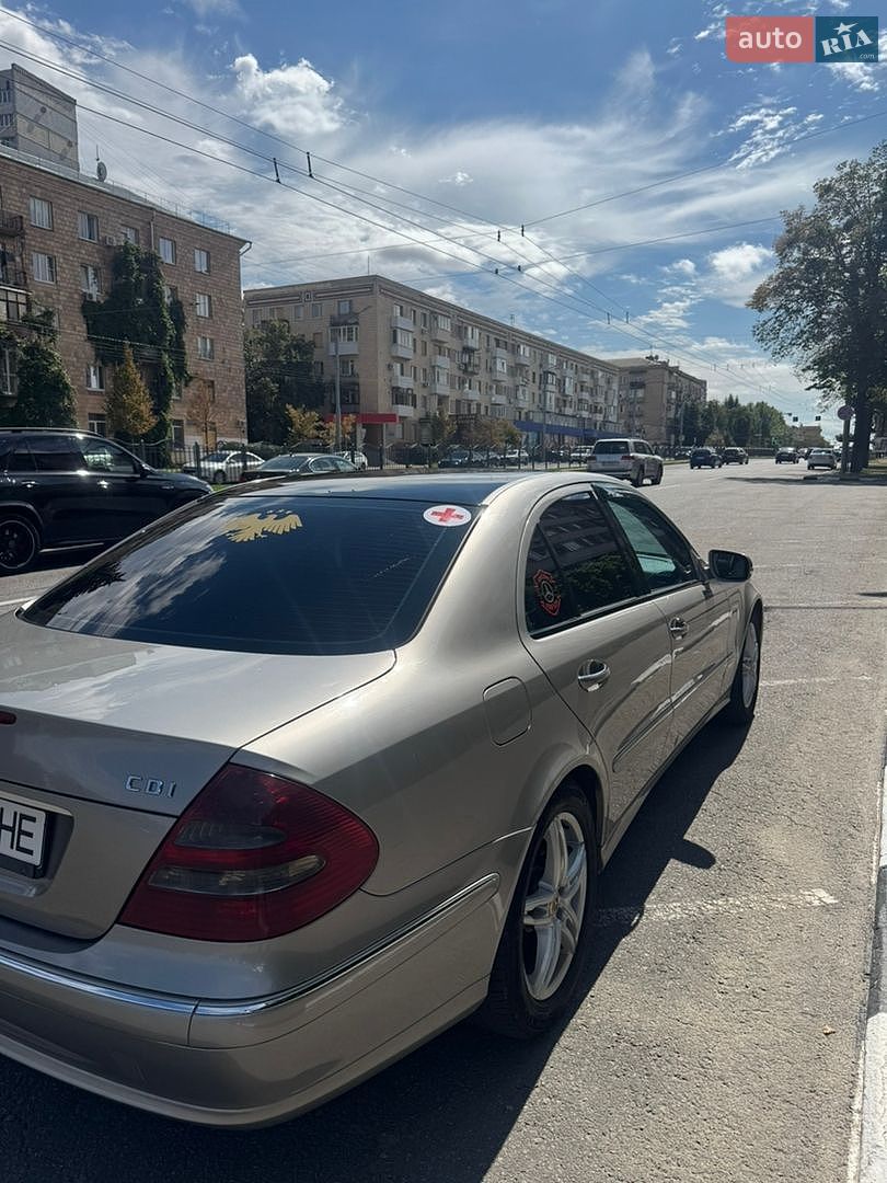 Mercedes-Benz E-Class 2005 VIN WDB2110231A748313 фото оголошення 8 з 27