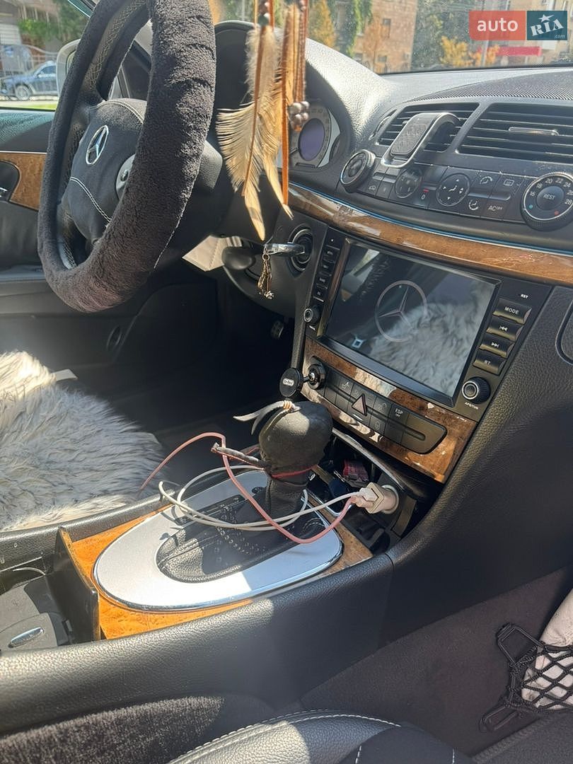 Mercedes-Benz E-Class 2005 VIN WDB2110231A748313 фото оголошення 19 з 27