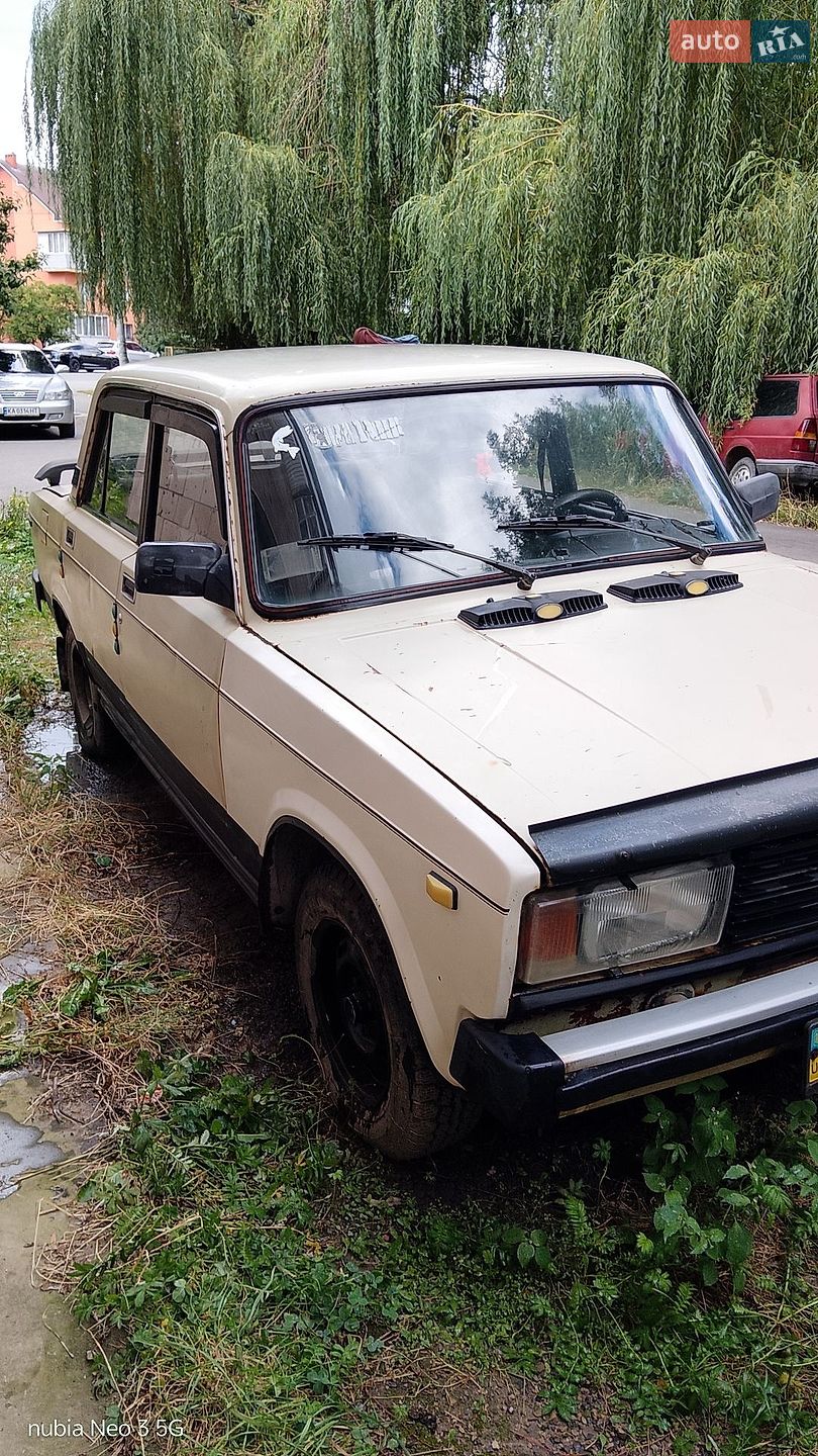 ВАЗ / Lada 2105 1983 VIN XTA210530D0327821 фото оголошення 2 з 8