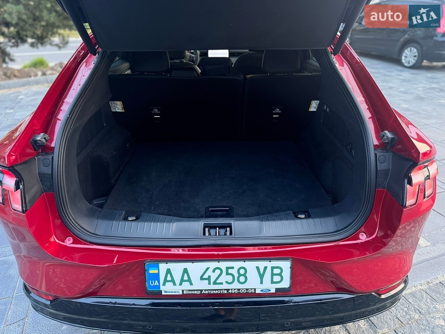 Ford Mustang Mach-E 2023 VIN WF0TK3SS8PMA47724 фото оголошення 26 з 35