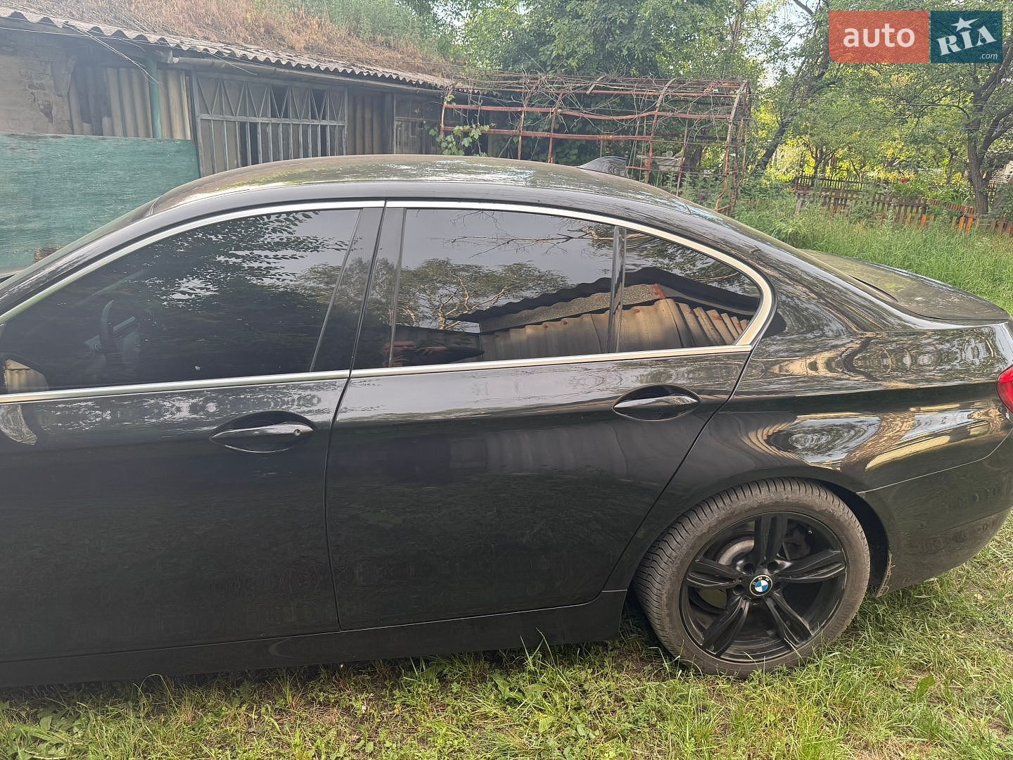 BMW 5 Series 2011 VIN WBAFW11040C664682 фото оголошення 6 з 19