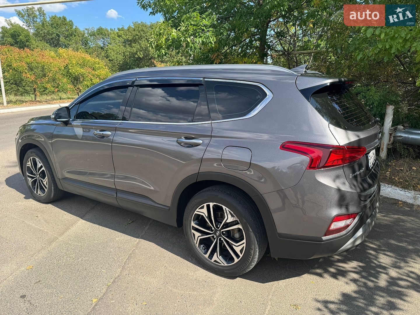 Hyundai Santa FE 2019 VIN KMHS281BBKU155591 фото оголошення 6 з 75