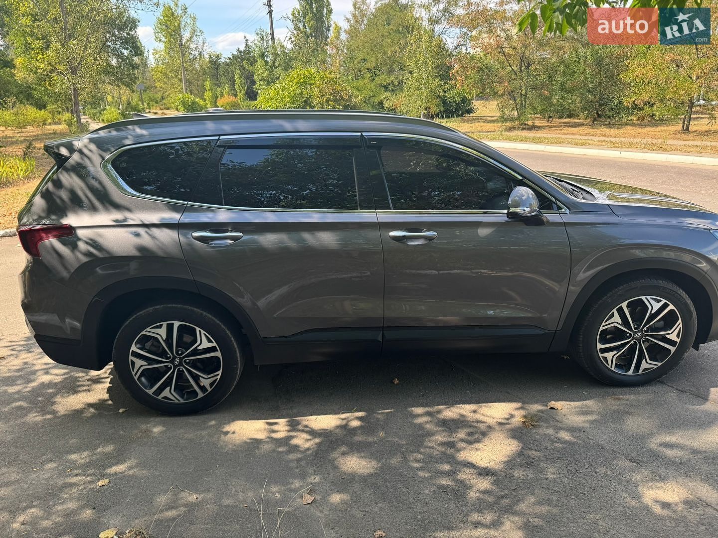 Hyundai Santa FE 2019 VIN KMHS281BBKU155591 фото оголошення 11 з 75