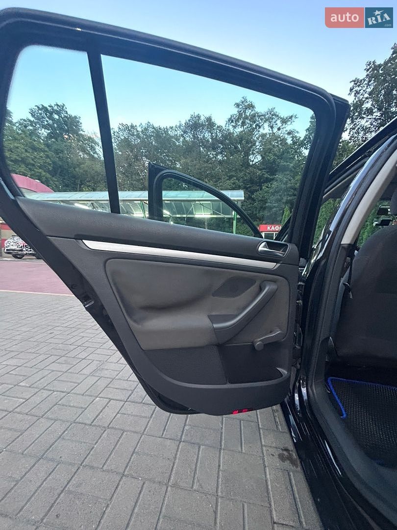 Volkswagen Golf 2007 VIN WVWZZZ1KZ7W160796 фото оголошення 39 з 54