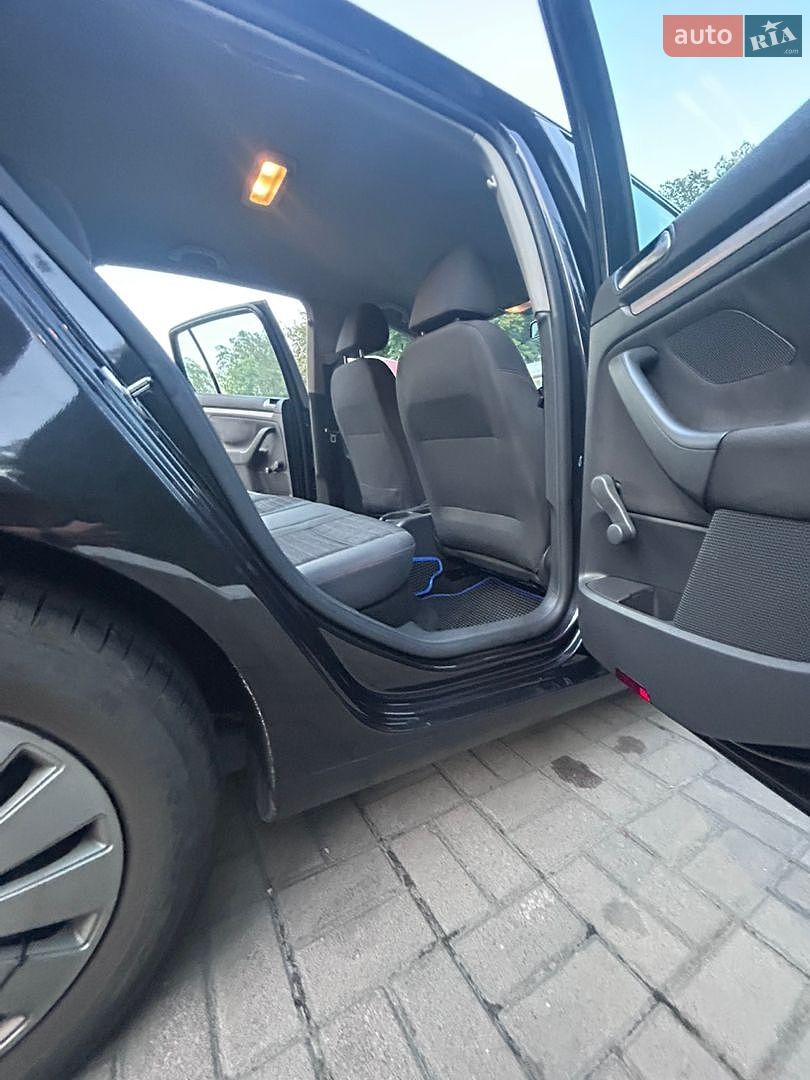 Volkswagen Golf 2007 VIN WVWZZZ1KZ7W160796 фото оголошення 48 з 54