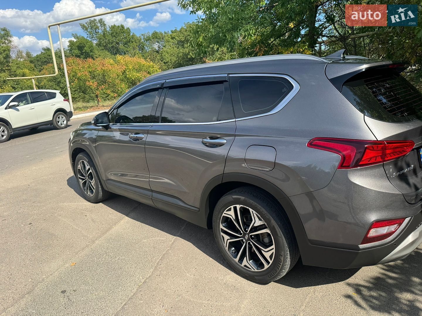 Hyundai Santa FE 2019 VIN KMHS281BBKU155591 фото оголошення 13 з 75