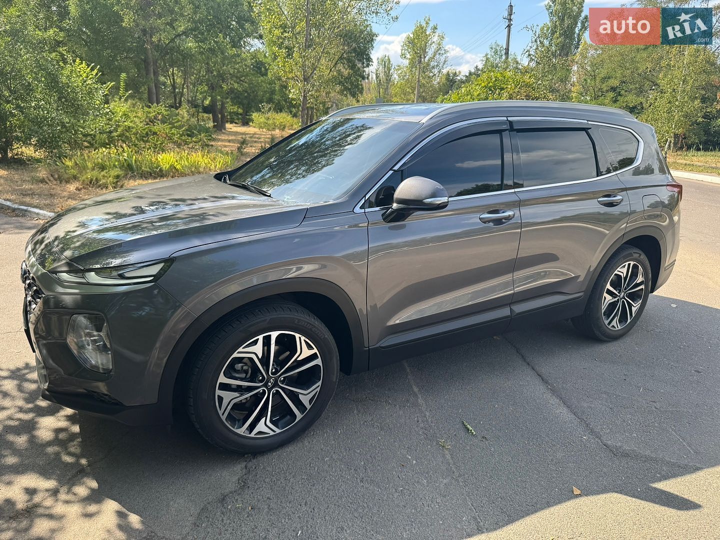 Hyundai Santa FE 2019 VIN KMHS281BBKU155591 фото оголошення 16 з 75