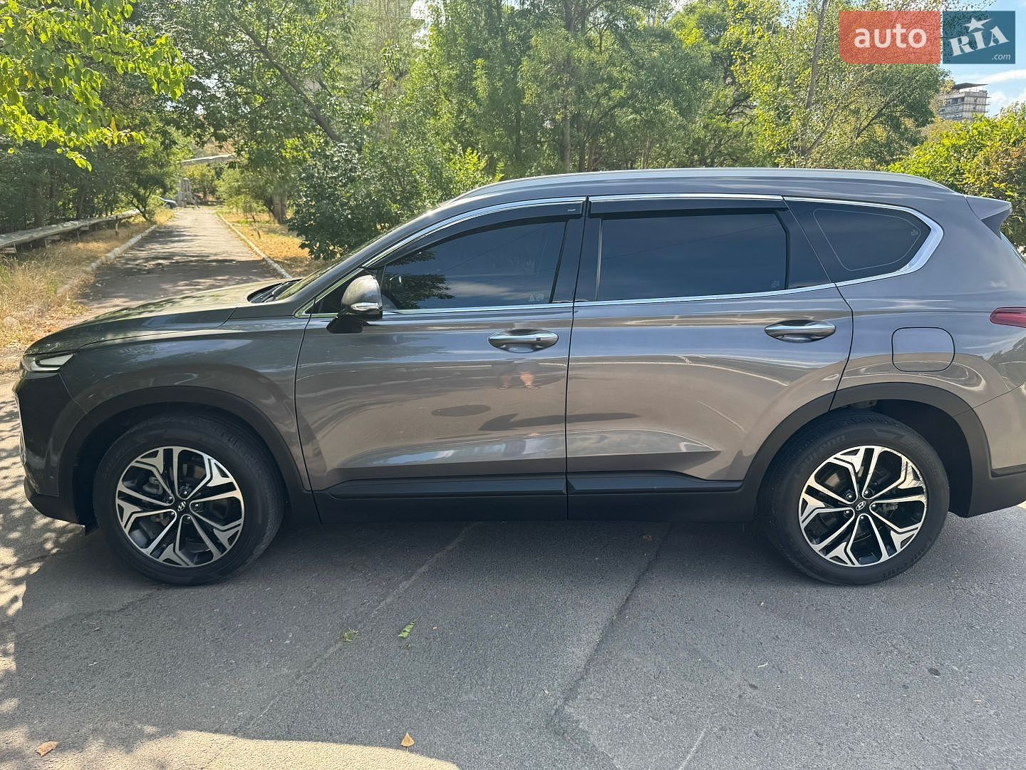 Hyundai Santa FE 2019 VIN KMHS281BBKU155591 фото оголошення 17 з 75