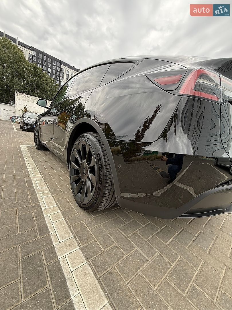 Tesla Model Y 2022 VIN LRWYGCEK5NC464205 фото оголошення 6 з 15