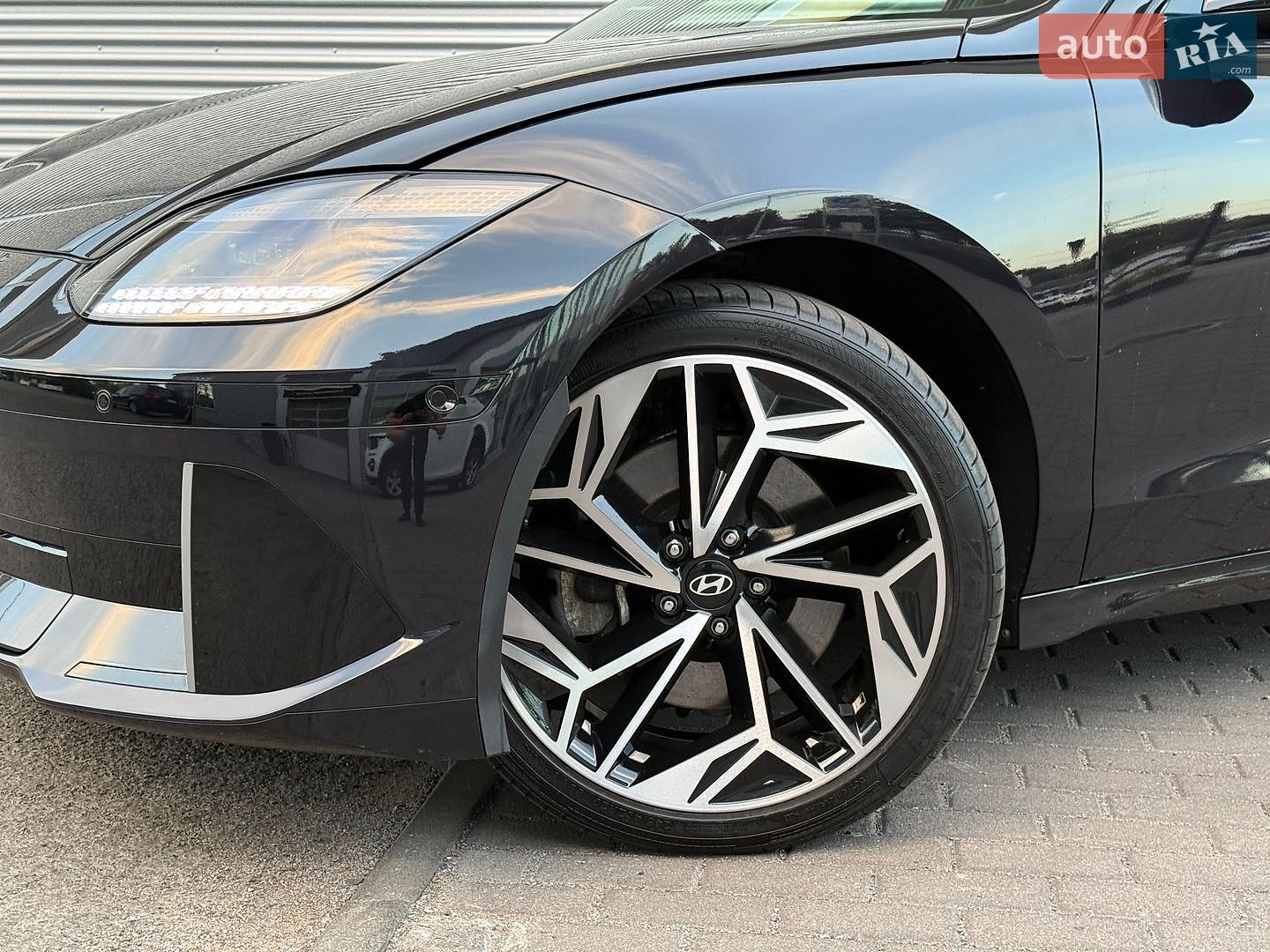 Hyundai Ioniq 6 2024 VIN KMHM541C6PA023656 фото оголошення 15 з 81