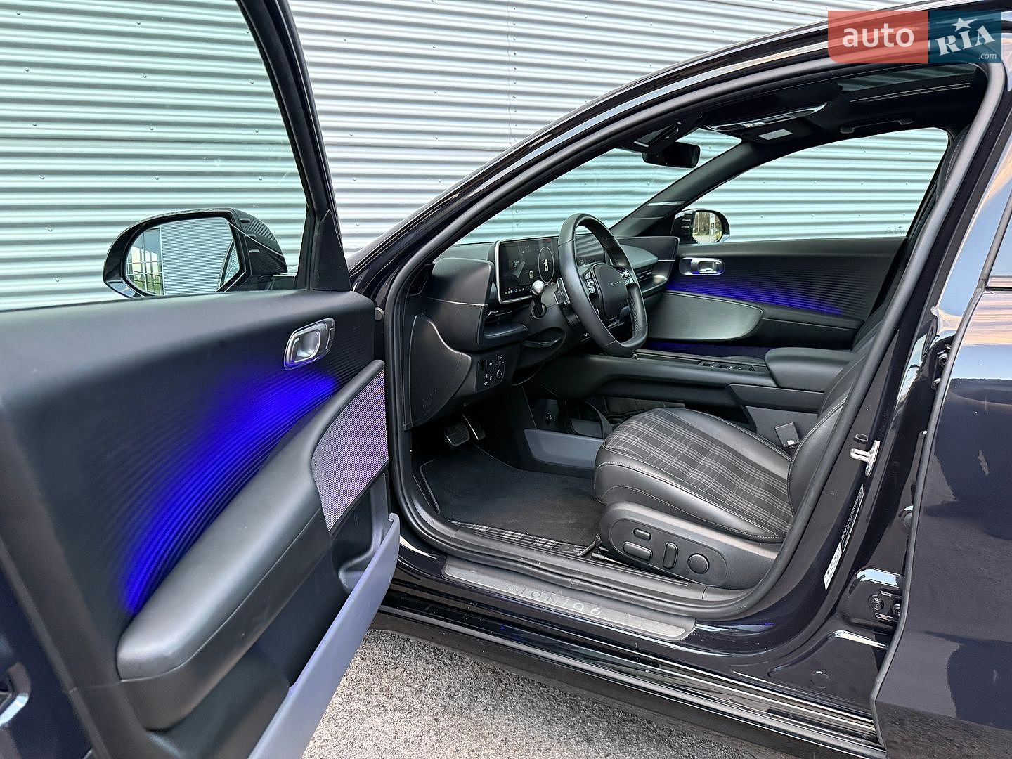 Hyundai Ioniq 6 2024 VIN KMHM541C6PA023656 фото оголошення 31 з 81