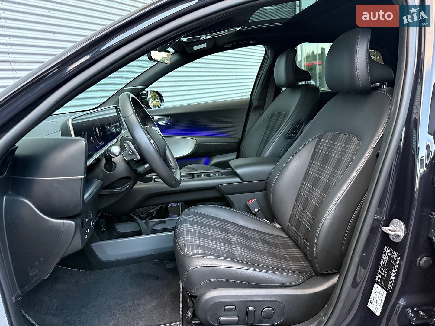 Hyundai Ioniq 6 2024 VIN KMHM541C6PA023656 фото оголошення 41 з 81