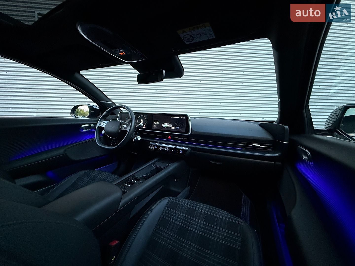 Hyundai Ioniq 6 2024 VIN KMHM541C6PA023656 фото оголошення 71 з 81