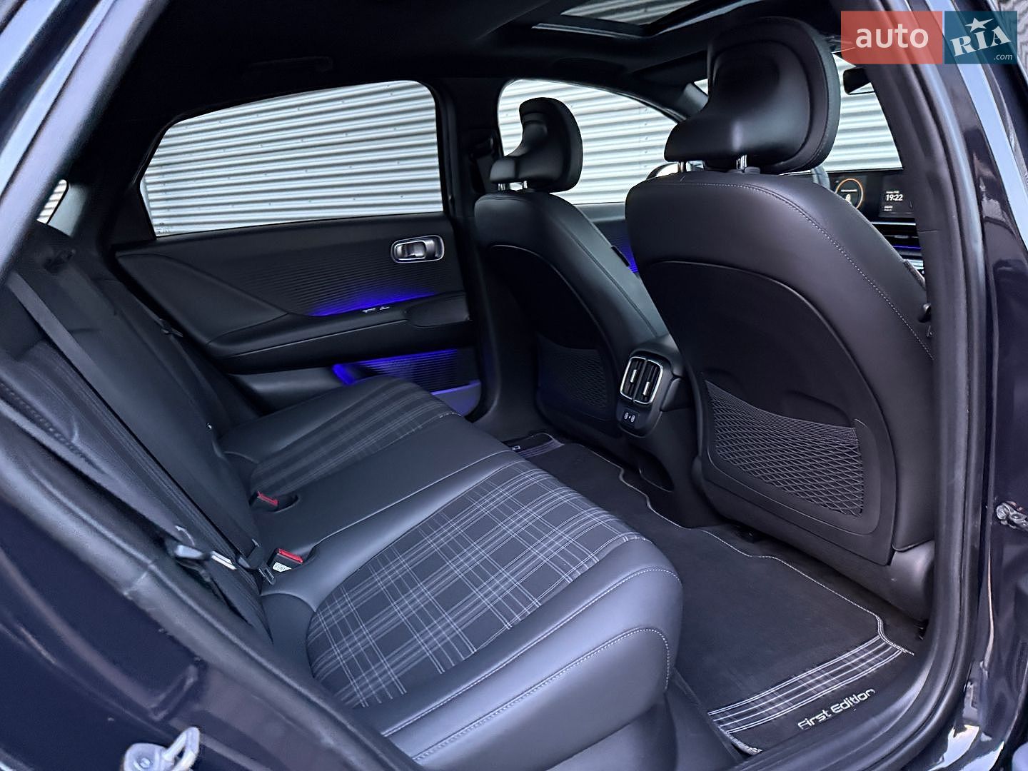 Hyundai Ioniq 6 2024 VIN KMHM541C6PA023656 фото оголошення 69 з 81