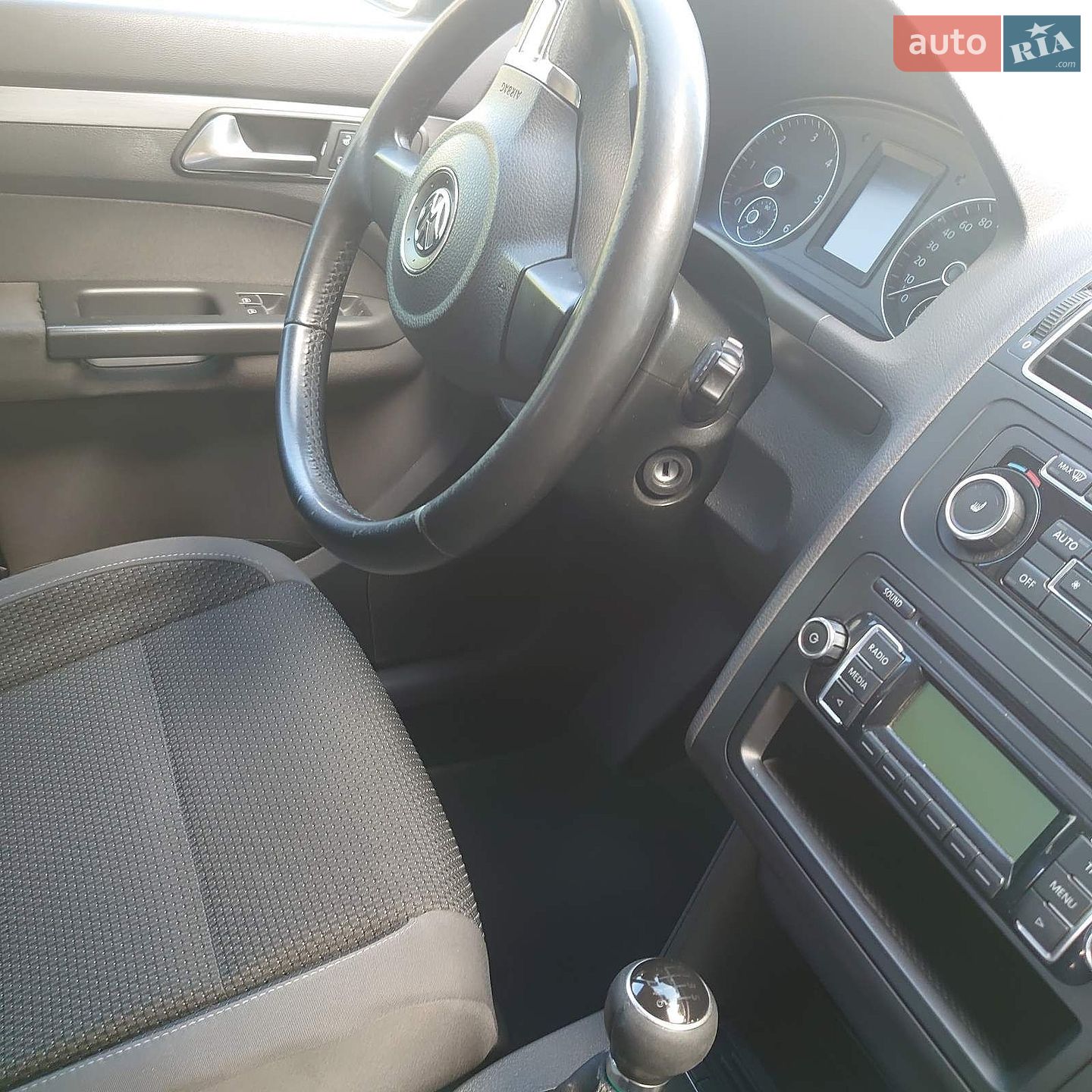Volkswagen Touran 2011 VIN WVGZZZ1TZBW075757 фото оголошення 8 з 13