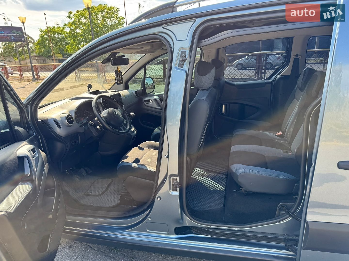 Citroen Berlingo 2011 VIN VF77J9HECBJ814769 фото оголошення 14 з 29