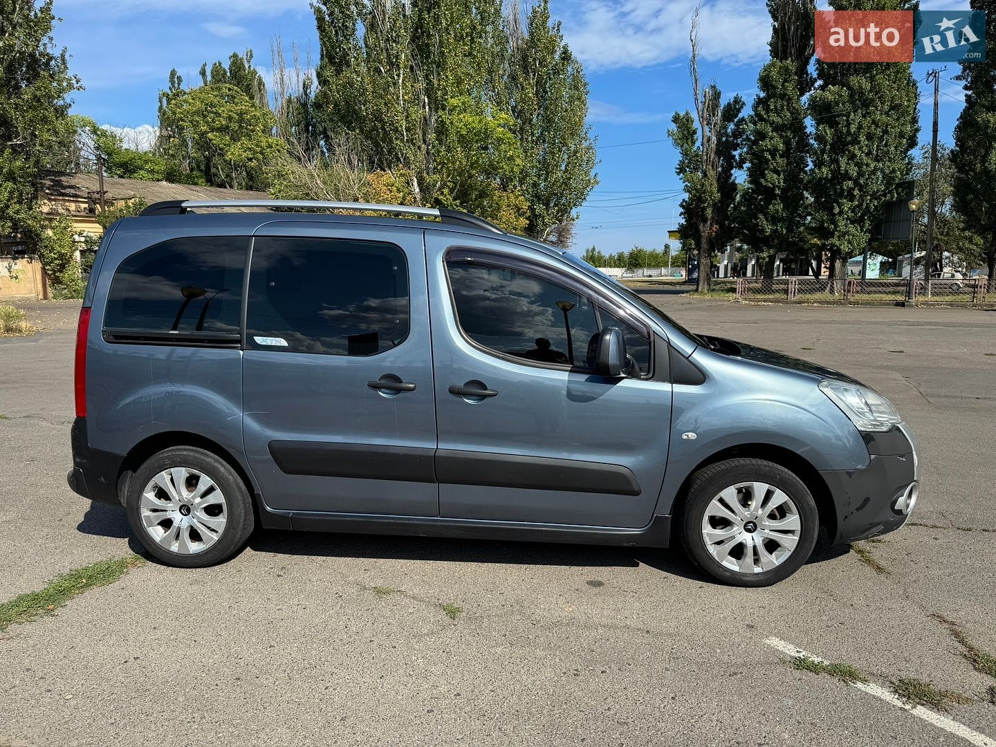 Citroen Berlingo 2011 VIN VF77J9HECBJ814769 фото оголошення 8 з 29