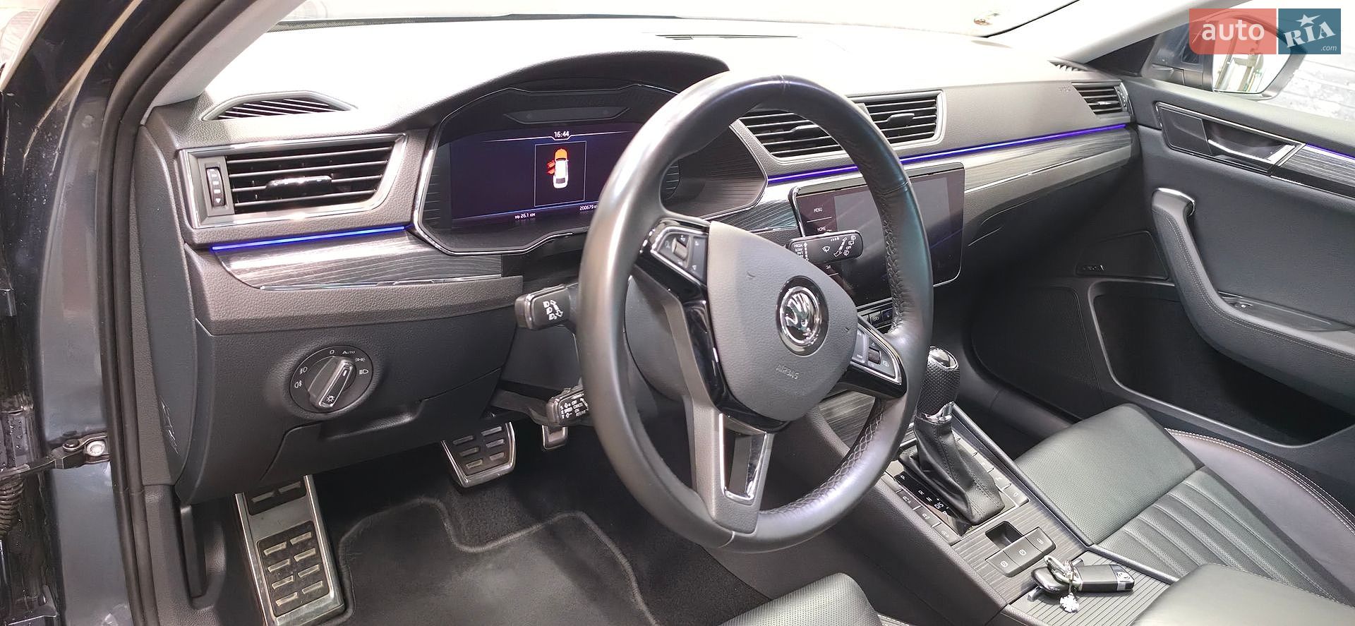 Skoda Superb 2020 VIN TMBJJ7NP8L7072558 фото оголошення 4 з 28