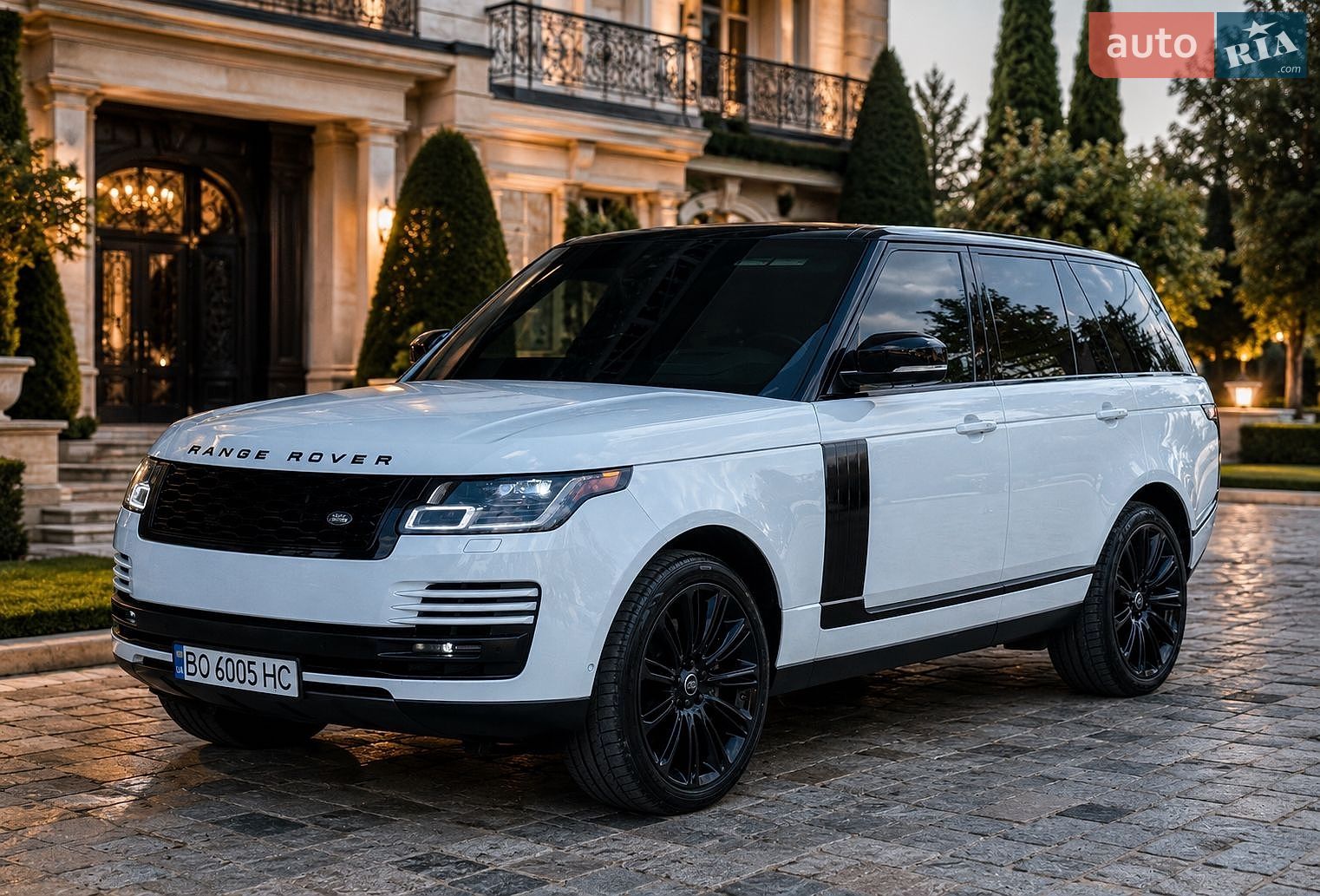 Land Rover Range Rover 2018 VIN SALGS2RE5JA515499 фото оголошення 2 з 37