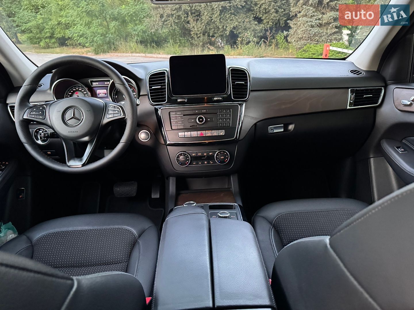 Mercedes-Benz GLE-Class 2018 VIN WDC1660041B084888 фото оголошення 53 з 111