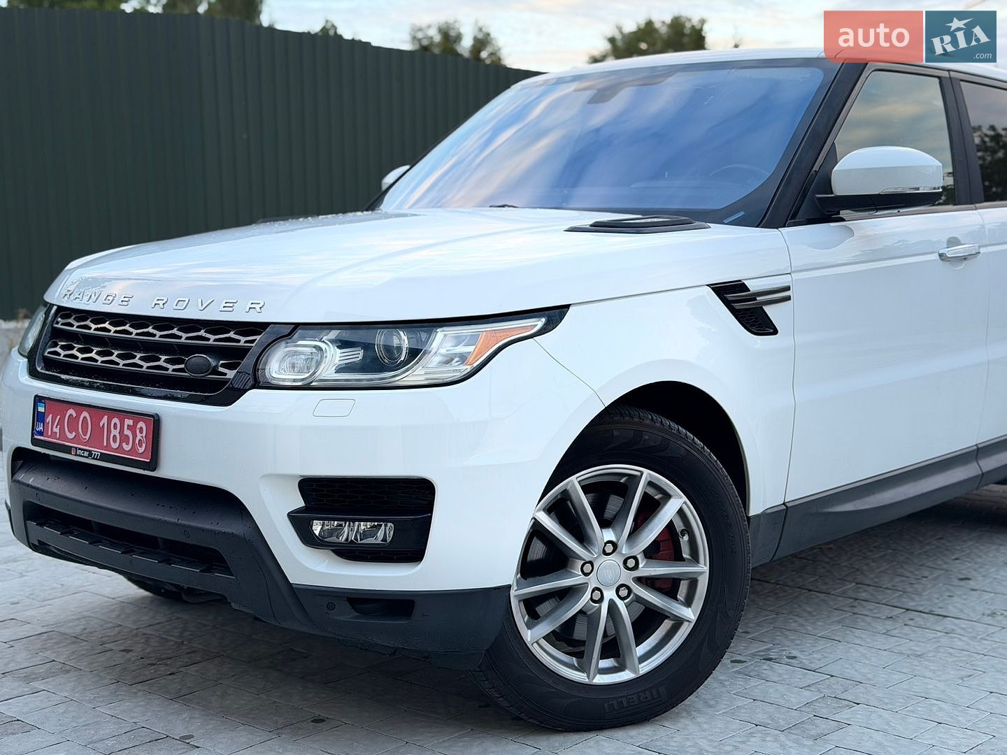 Land Rover Range Rover Sport 2016 VIN SALWG2KF3GA663370 фото оголошення 3 з 21