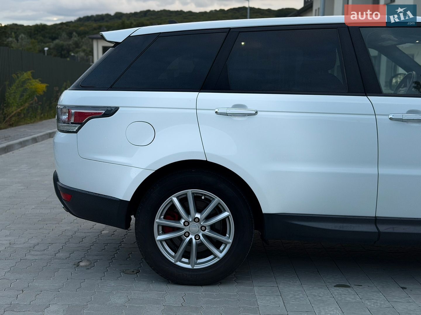 Land Rover Range Rover Sport 2016 VIN SALWG2KF3GA663370 фото оголошення 10 з 21