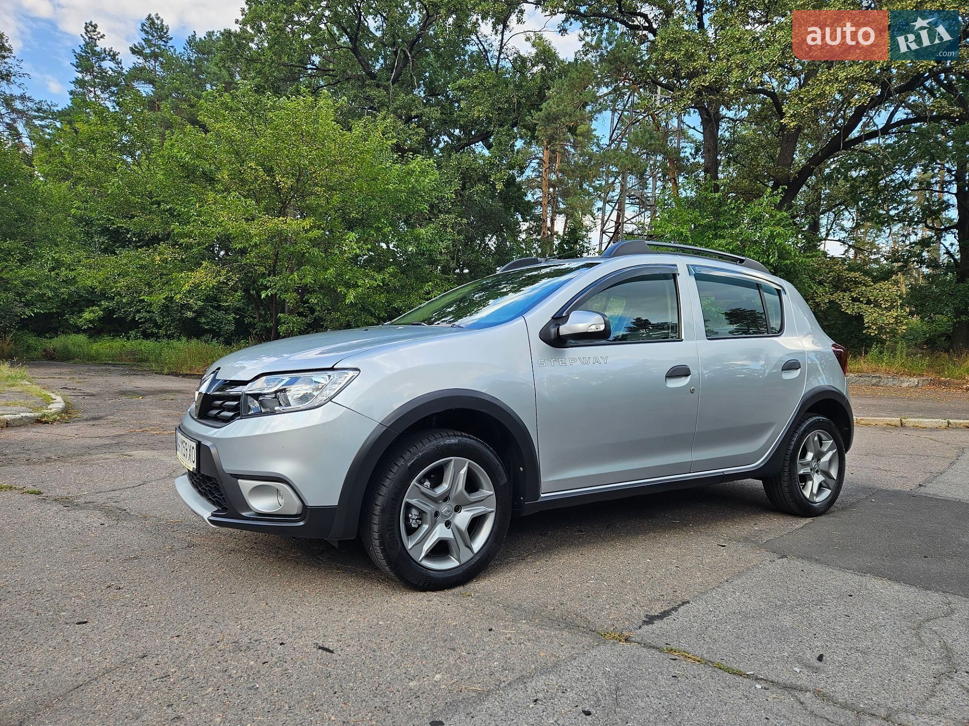 Renault Sandero StepWay 2019 VIN VF15SRA1A63199283 фото оголошення 2 з 28