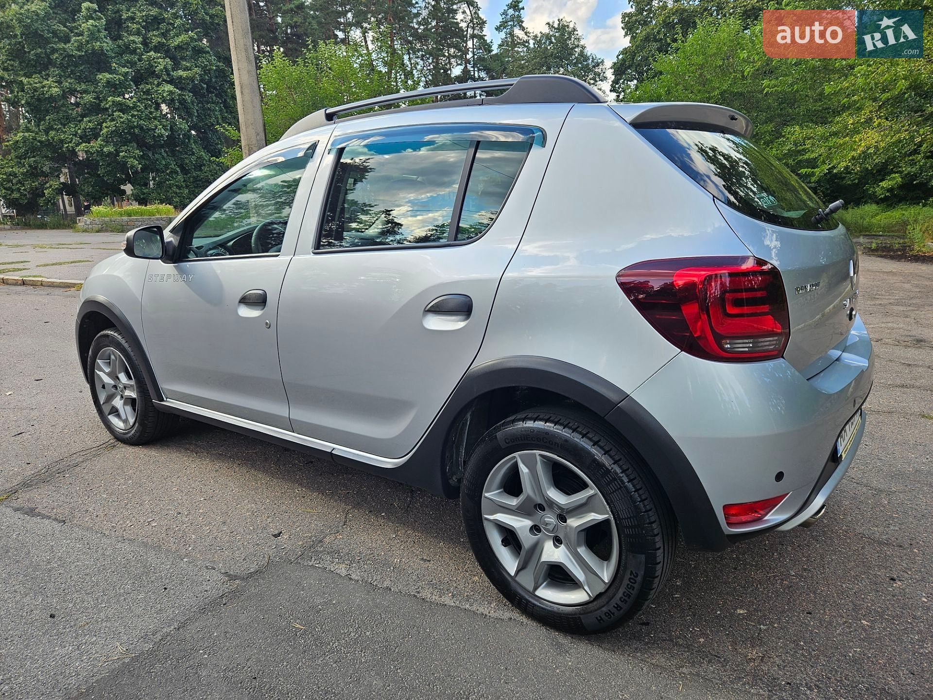 Renault Sandero StepWay 2019 VIN VF15SRA1A63199283 фото оголошення 5 з 28