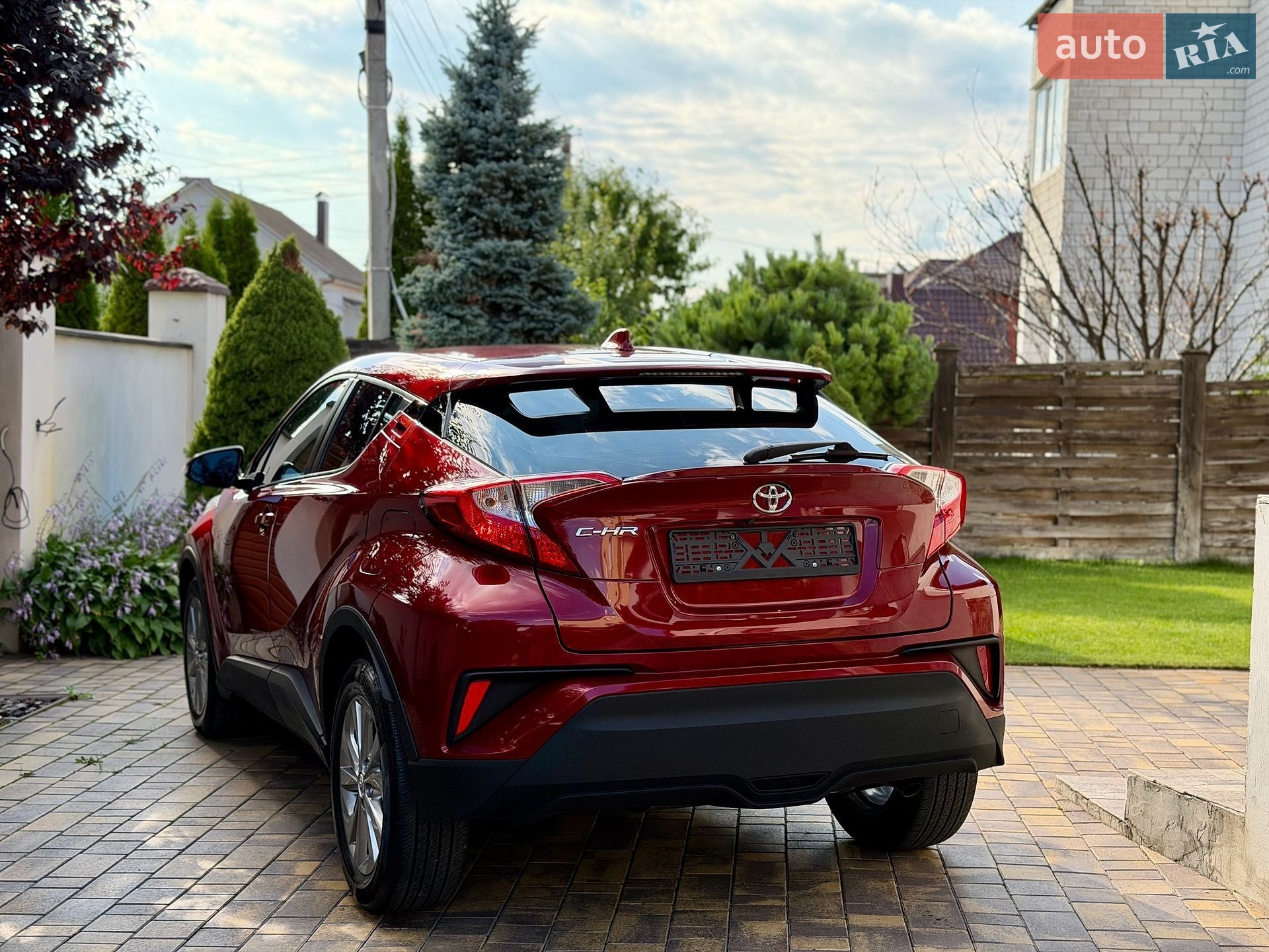 Toyota C-HR 2019 VIN NMTKHMBX6KR074704 фото оголошення 22 з 56