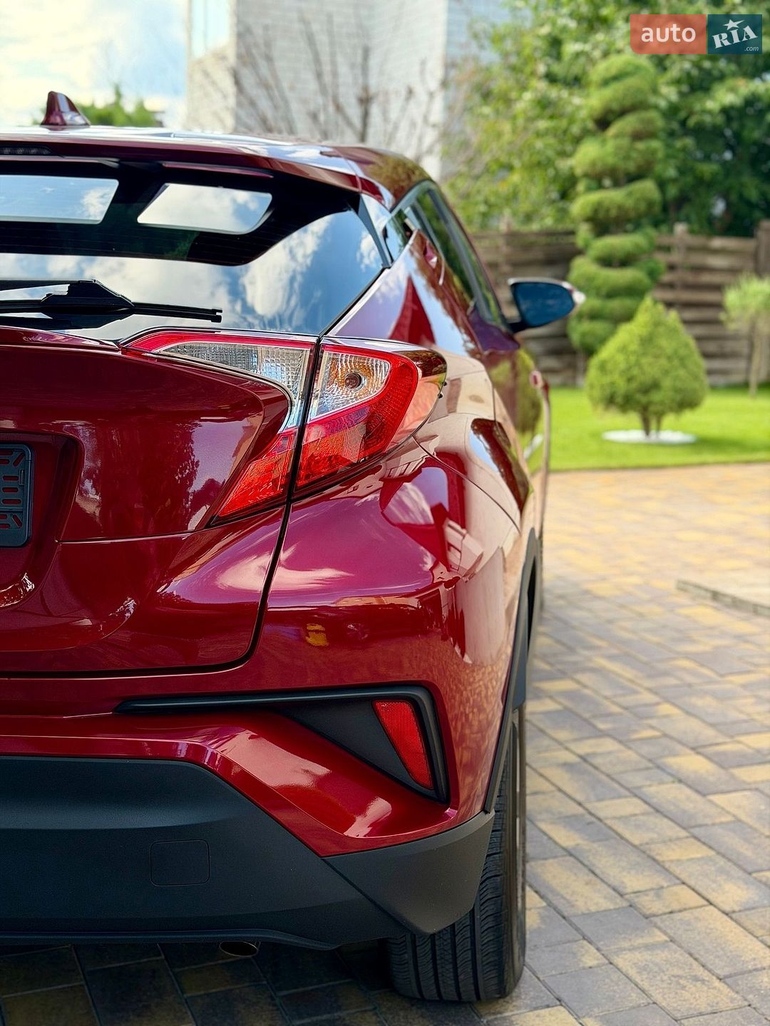 Toyota C-HR 2019 VIN NMTKHMBX6KR074704 фото оголошення 29 з 56