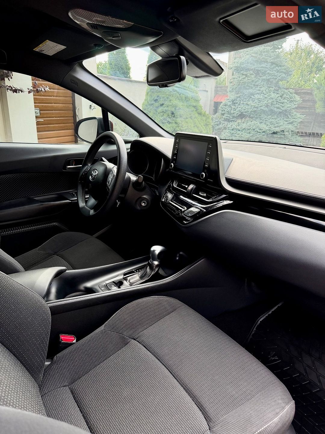 Toyota C-HR 2019 VIN NMTKHMBX6KR074704 фото оголошення 39 з 56