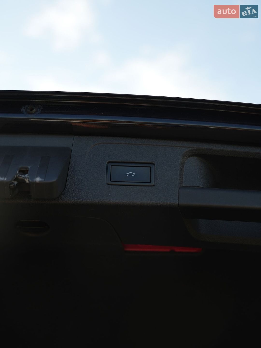 Volkswagen Passat 2021 VIN WVWZZZ3CZME067289 фото оголошення 16 з 63