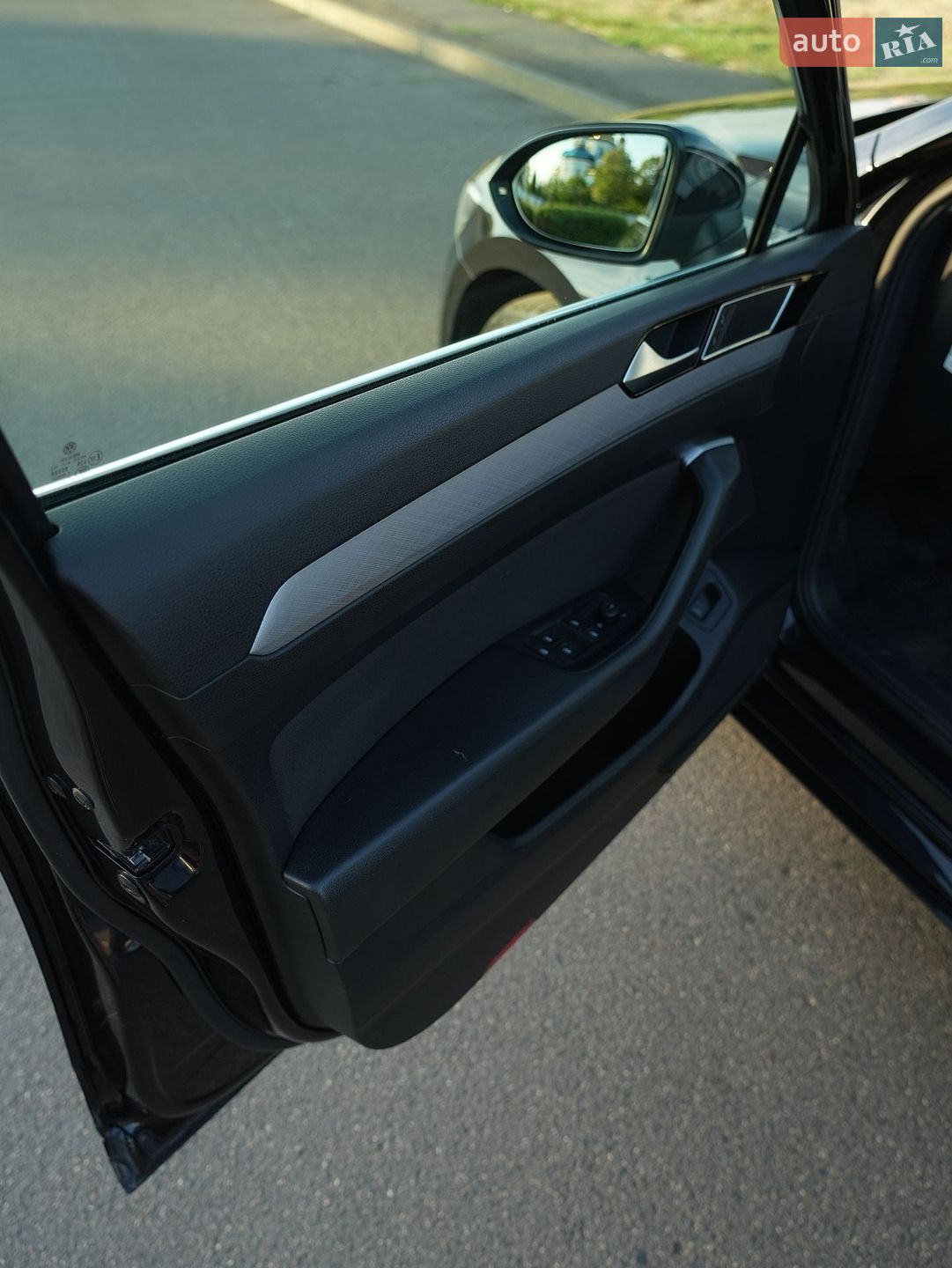 Volkswagen Passat 2021 VIN WVWZZZ3CZME067289 фото оголошення 28 з 63