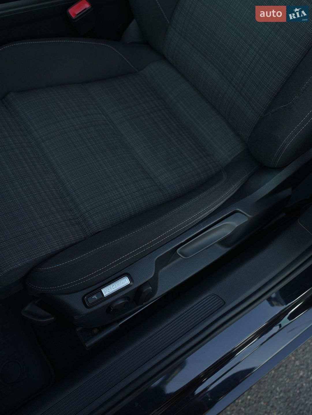 Volkswagen Passat 2021 VIN WVWZZZ3CZME067289 фото оголошення 37 з 63