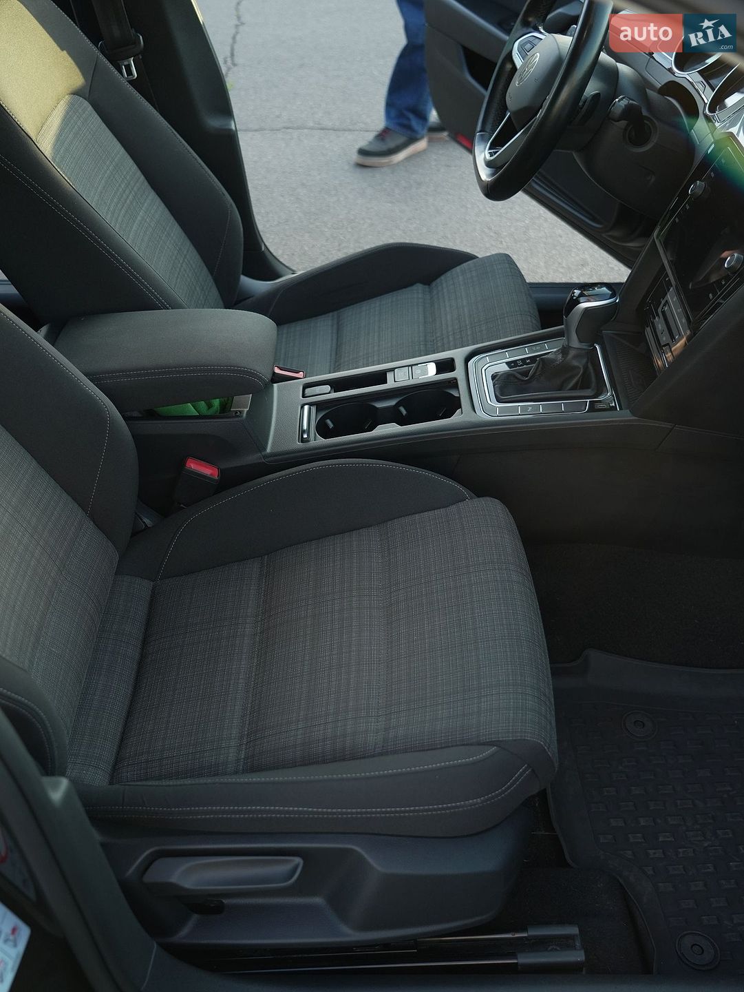 Volkswagen Passat 2021 VIN WVWZZZ3CZME067289 фото оголошення 40 з 63