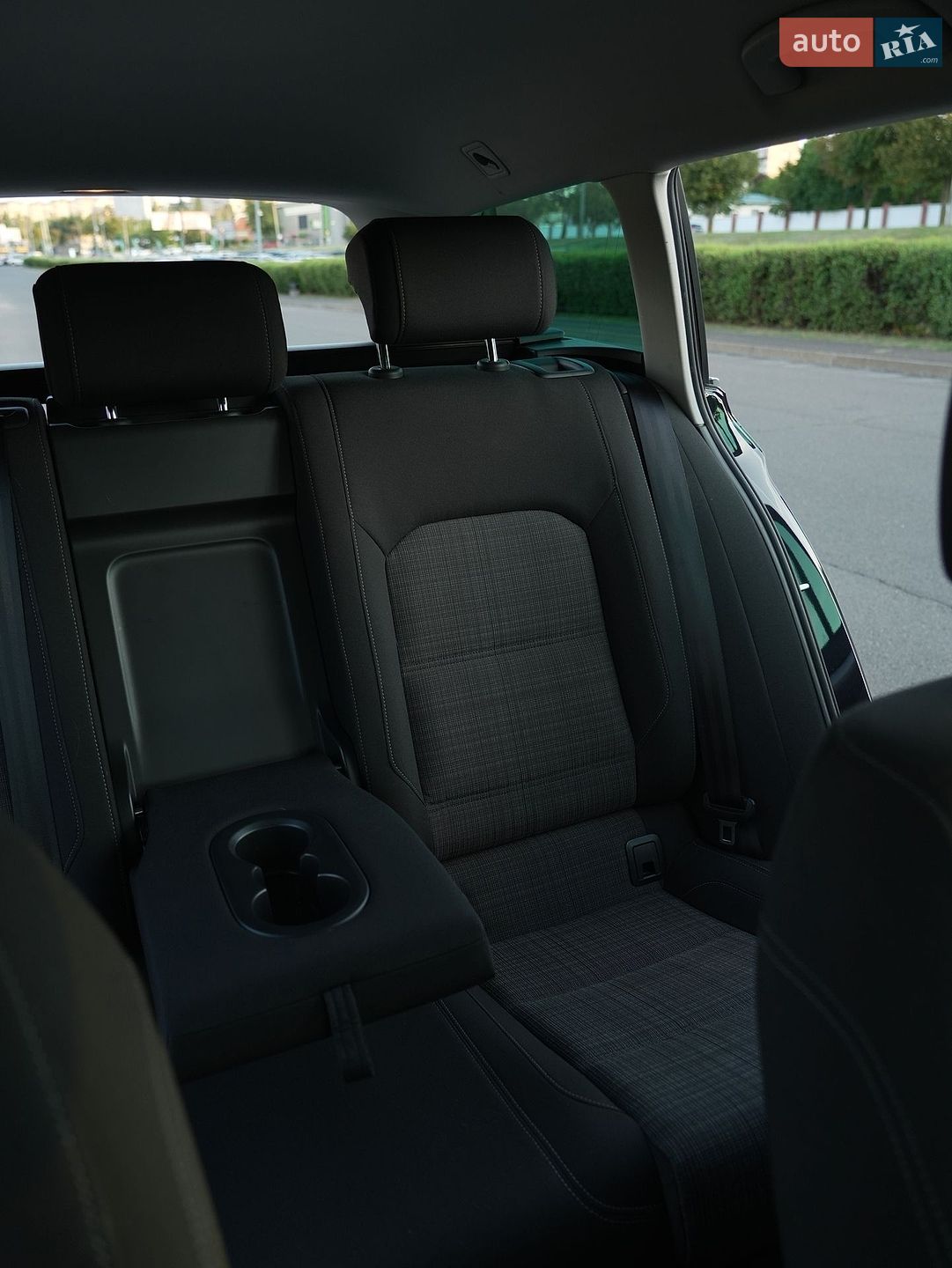 Volkswagen Passat 2021 VIN WVWZZZ3CZME067289 фото оголошення 53 з 63