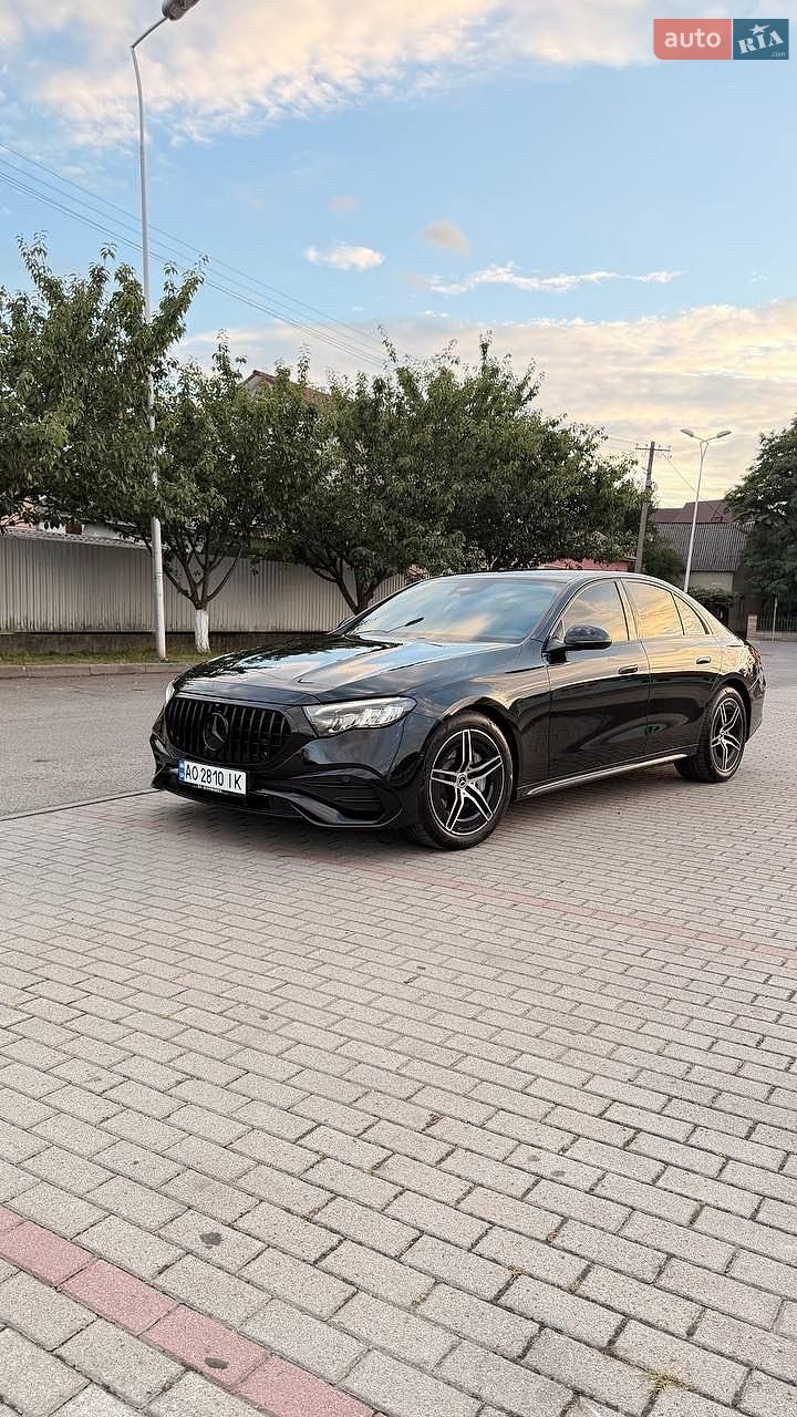 Mercedes-Benz E-Class 2023 VIN W1KLF0EB3RA016907 фото оголошення 11 з 49