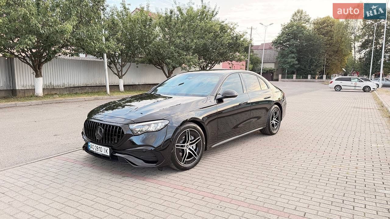 Mercedes-Benz E-Class 2023 VIN W1KLF0EB3RA016907 фото оголошення 12 з 49