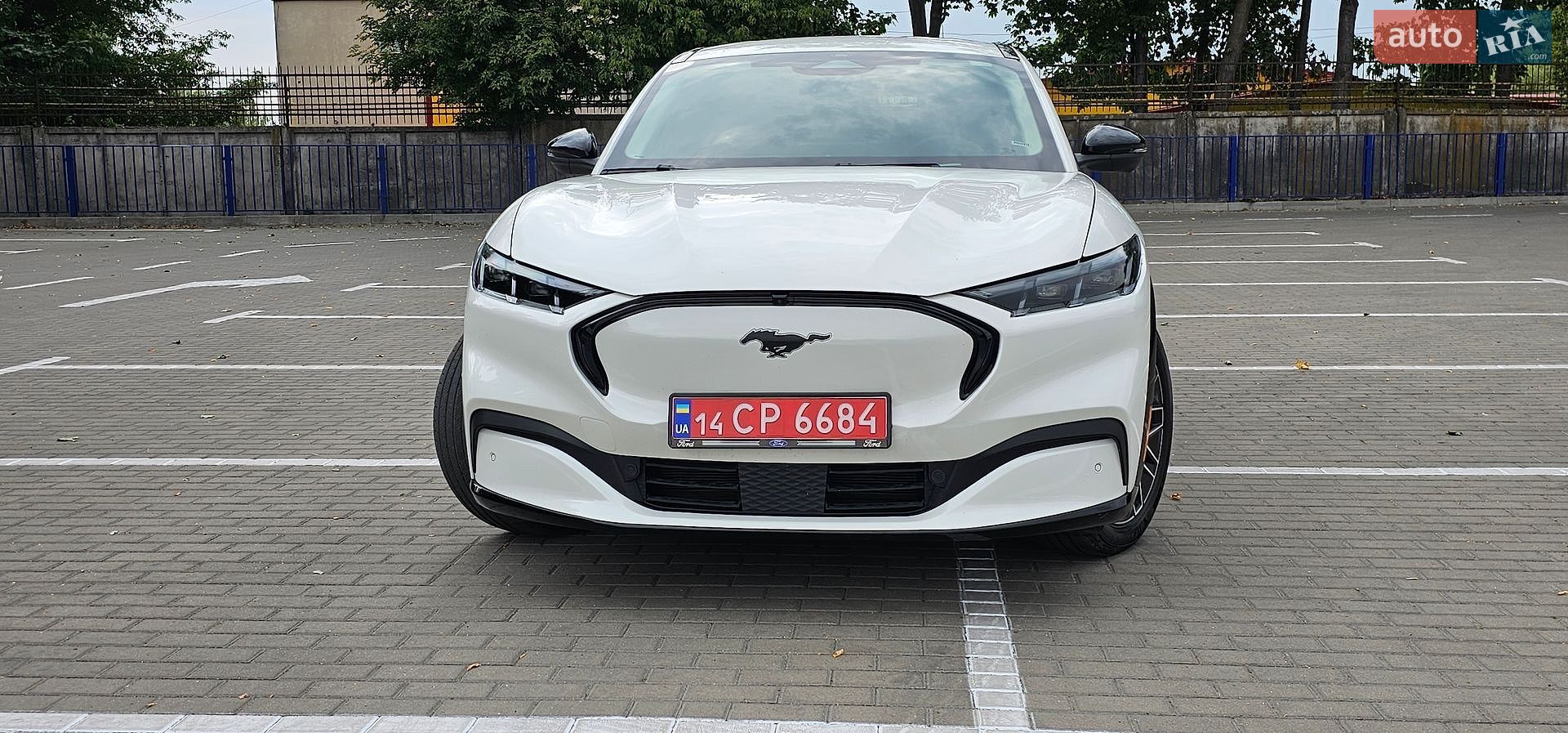 Ford Mustang Mach-E 2024 VIN 3FMTK3SU1RMA04749 фото оголошення 8 з 111