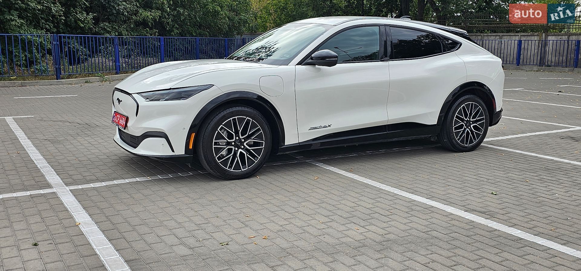 Ford Mustang Mach-E 2024 VIN 3FMTK3SU1RMA04749 фото оголошення 19 з 111