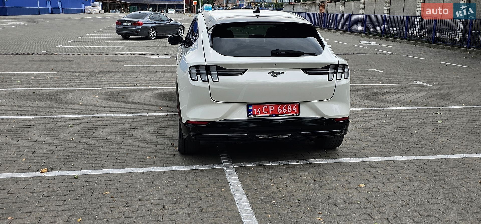 Ford Mustang Mach-E 2024 VIN 3FMTK3SU1RMA04749 фото оголошення 32 з 111