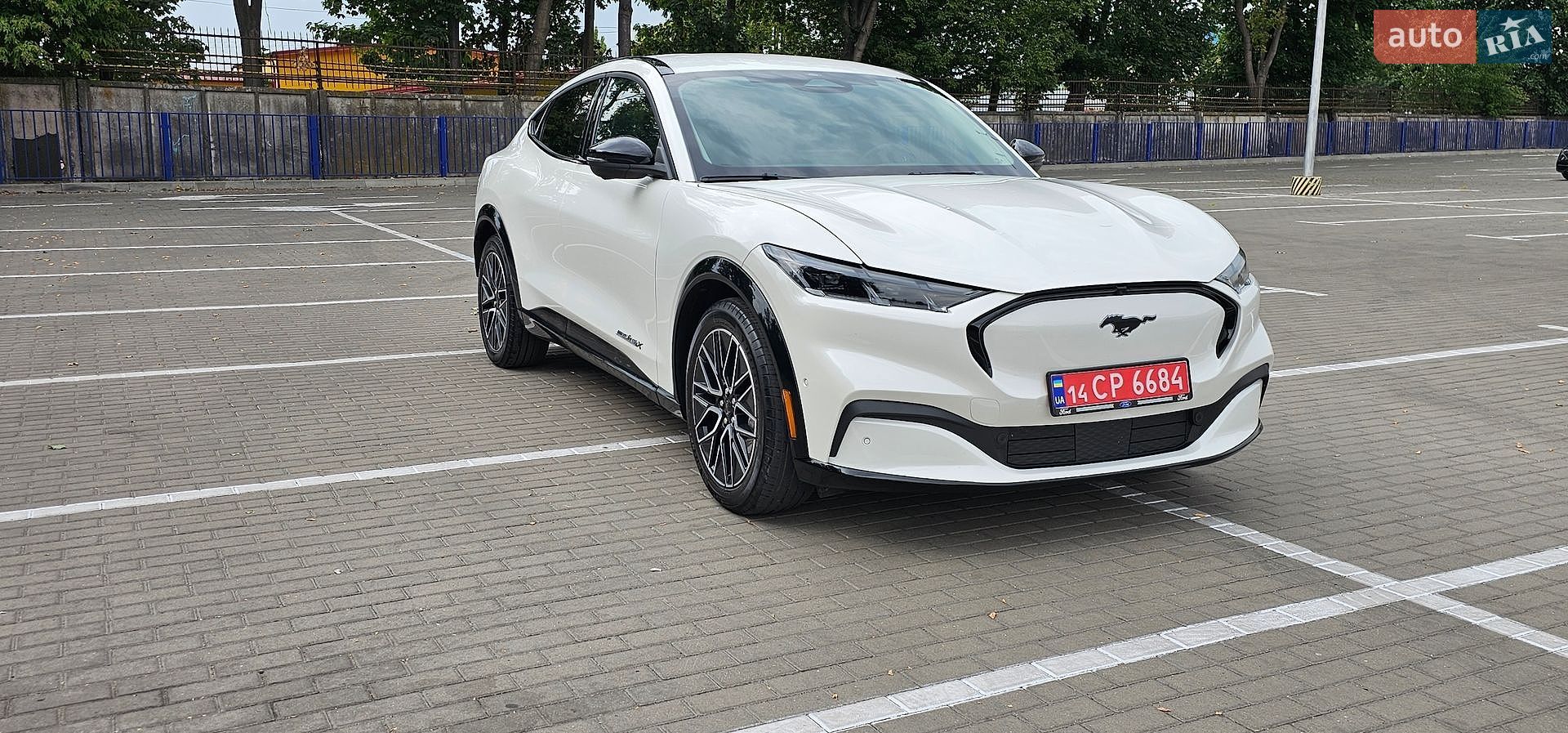 Ford Mustang Mach-E 2024 VIN 3FMTK3SU1RMA04749 фото оголошення 53 з 111
