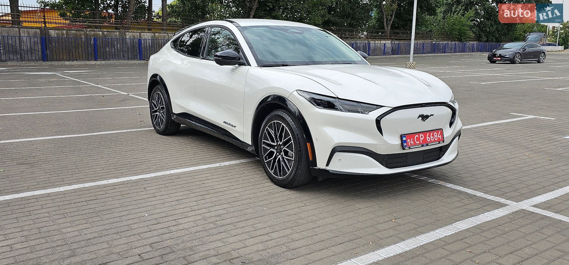 Ford Mustang Mach-E 2024 VIN 3FMTK3SU1RMA04749 фото оголошення 52 з 111
