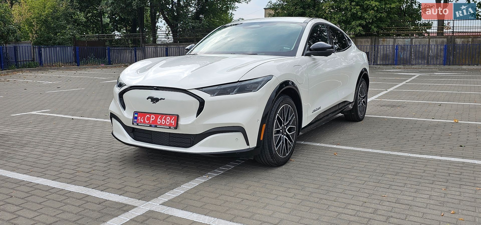 Ford Mustang Mach-E 2024 VIN 3FMTK3SU1RMA04749 фото оголошення 60 з 111