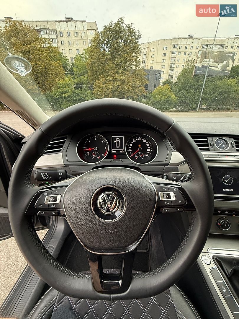 Volkswagen Passat 2014 VIN WVWZZZ3CZFP406801 фото оголошення 16 з 31